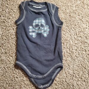 Amy Coe Sleeveless Gray Plaid Skull Punk Rock Baby One Piece 3/6 Months